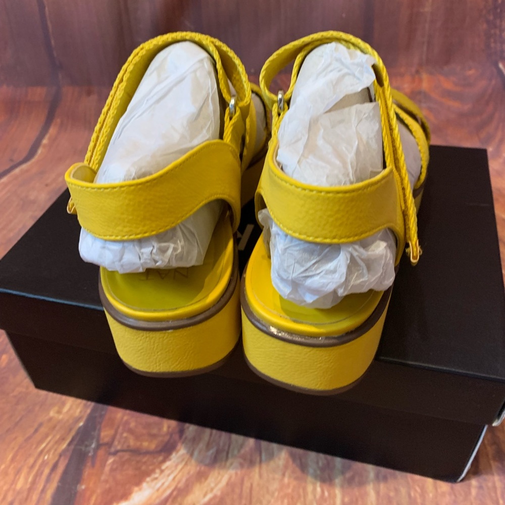 New! Naturalizer Sandals NIB - Picture 4 of 4
